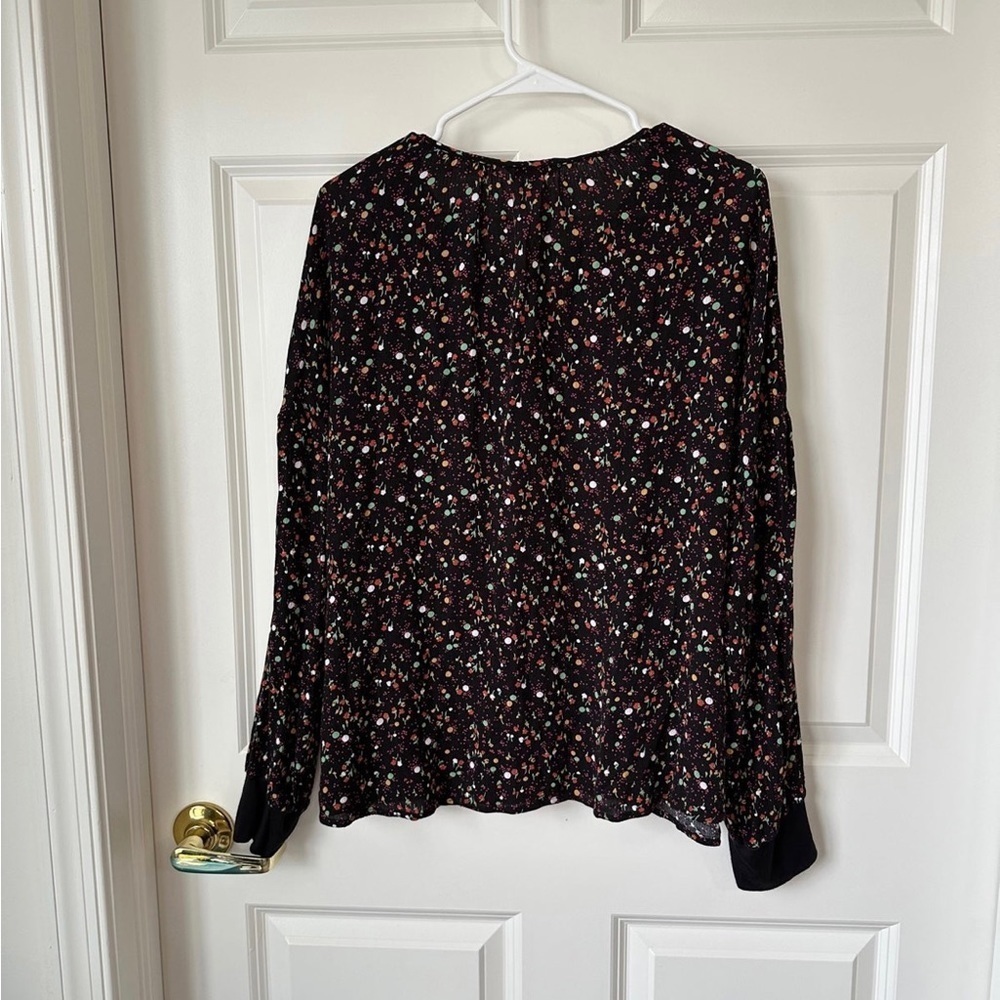 Juicy Couture Split Neck Black Mini Floral Garden Blouse size XXL - Picture 2 of 7